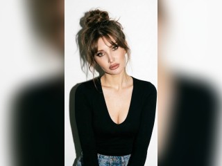 View Sweetgirl20255 profile in Make New Friends category