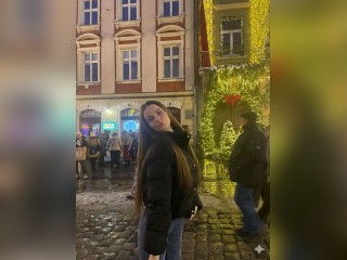 Visit AstraGirl profile