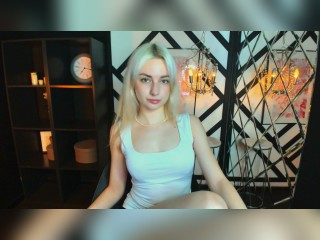 Visit JessieCuti profile