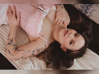 Visit NellyNolan profile