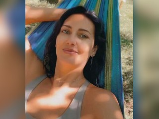 View EvaDesire profile in Make New Friends category