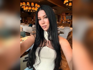 View Valerise profile in Gender Benders (TV, TS, CD) category