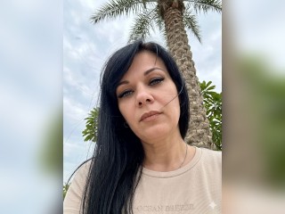 Visit QueenFrost profile