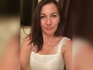 Visit WomanLovee11 profile