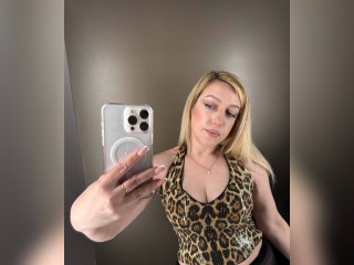 Visit Britni profile