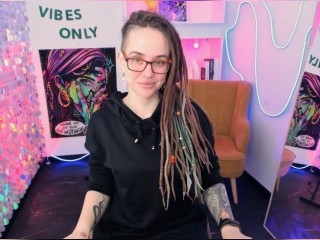 Visit LisaFoxy profile