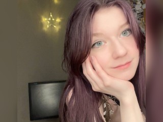 View Lorensia profile in Make New Friends category