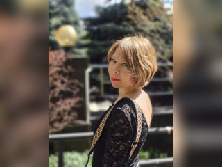 View Dinara profile in Make New Friends category