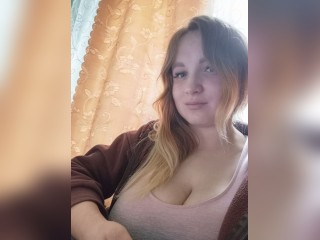 Visit MonikaBeauty profile