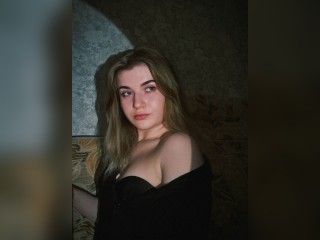 Visit GloriaRai profile