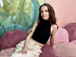 Visit ToriR56 profile