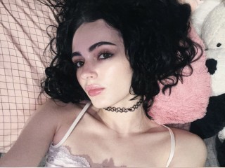 Visit DarkAzalea profile