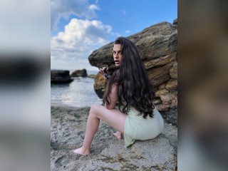 Visit Mirenya profile