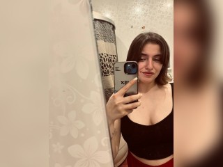 Visit babygirl111 profile
