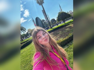 Visit SerenaVelvet profile