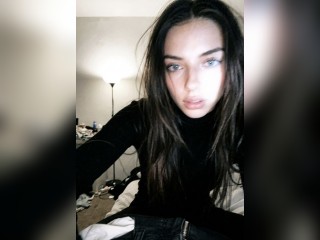 Visit Alinaaa profile