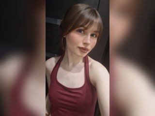 Visit 001GOODGIRL profile