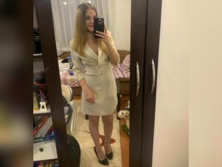 Visit 1PrettyMila profile