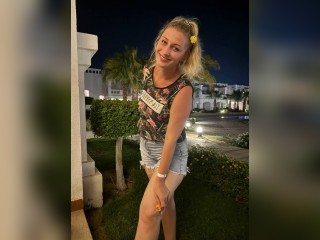 Visit BlondeBaby1 profile