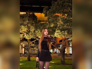 View LovelyNika profile in Make New Friends category