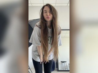 Visit JuliaMersedes profile