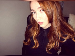 View SunnyJane profile in Glamour Girls category
