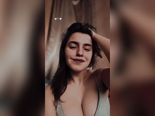 Visit babygirl111 profile
