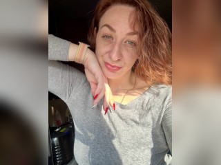 Visit VelvetPeach profile