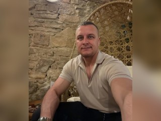 View MasterSlaves profile in Men category