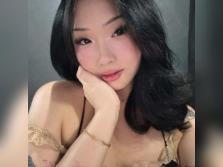 View AddilynMax profile in Gender Benders category