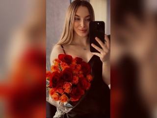 Visit Lanaa22 profile