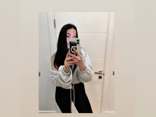 Visit KittyMayy profile