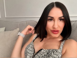 Visit O1riana profile