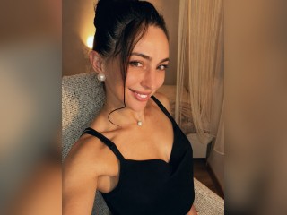 Visit Feniksa profile