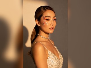 Visit Estrella profile