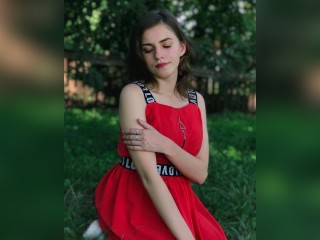Visit babygirl111 profile