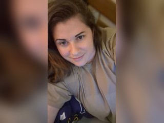 Visit Karinna profile