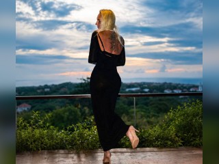 Visit Aylin9999 profile