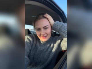 Visit xVelvetDaisy profile