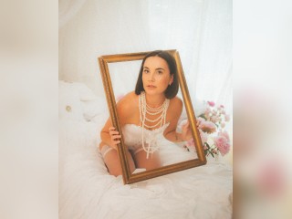 Visit Nayanoir profile
