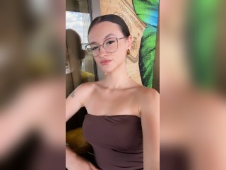 Visit Deviane profile