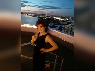 View ClaraSoul profile in Make New Friends category