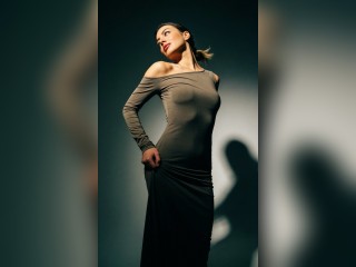 View GloriaSS profile in Glamour Girls category