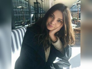 Visit PolinaRosy profile