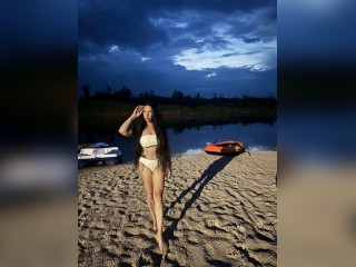 Visit M1onika profile