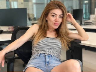 Visit 1Foxy profile