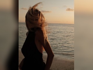 Visit Ravesiq profile