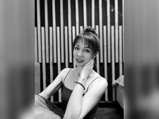 Visit Karlierri profile