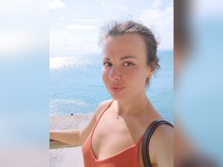 Visit LilianaLu profile