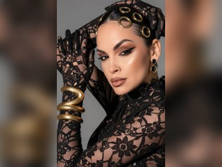 Visit MaylaCherinnee profile